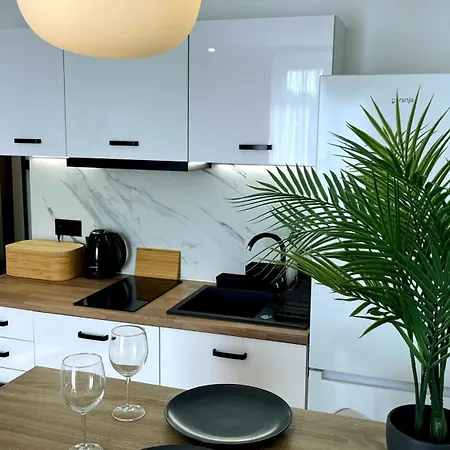 Apartamenty Na Zlotej - 100 M Od Centrum Kielce Zewnętrze zdjęcie