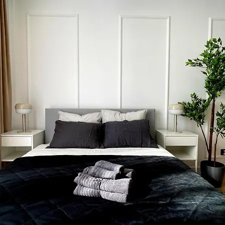 Apartamenty Na Zlotej - 100 M Od Centrum Kielce Zewnętrze zdjęcie